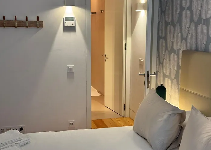 The Crucifixo Collection Serene 2d شقة