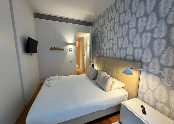 The Crucifixo Collection Serene 2d شقة